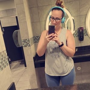 Meet your Posher, Stephanie